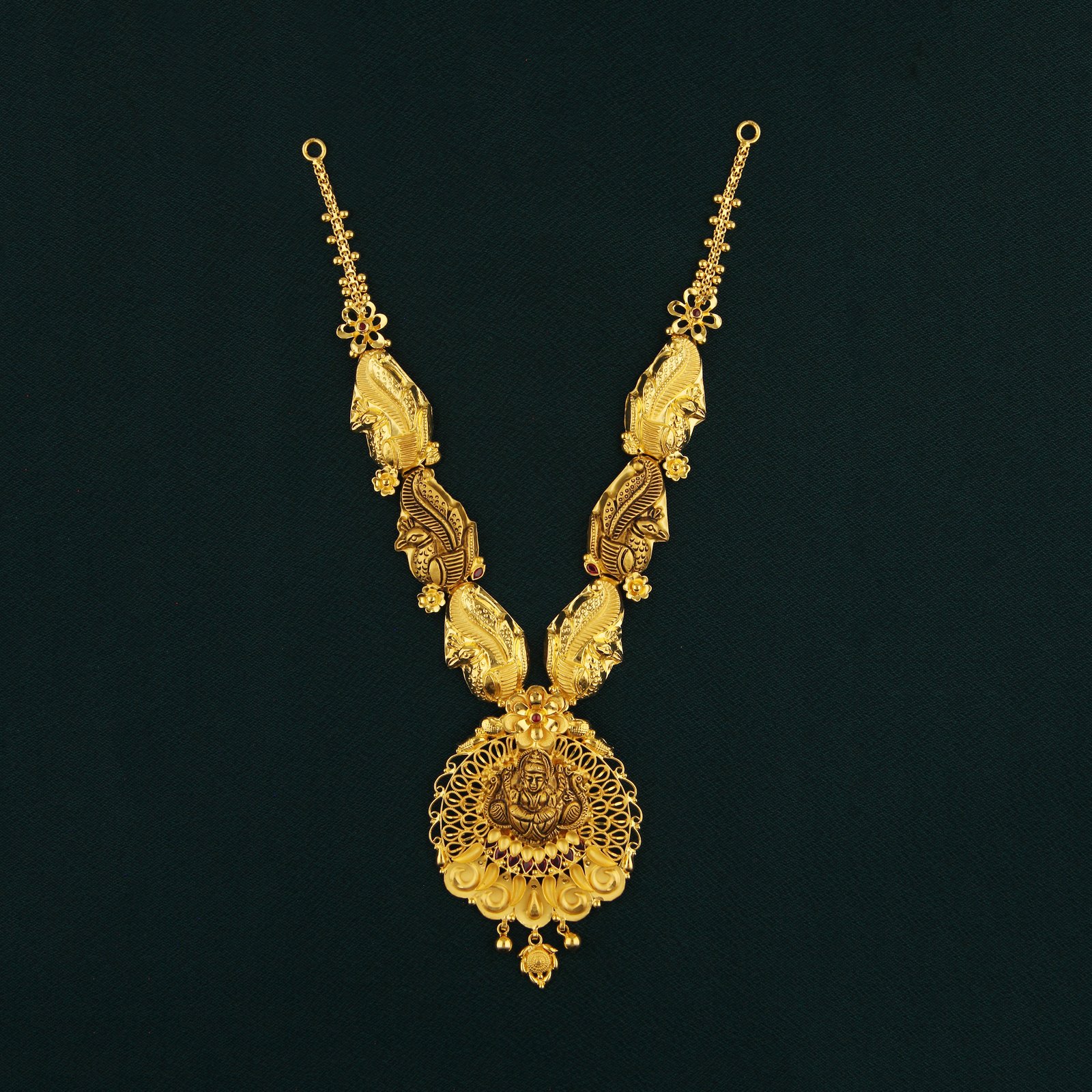 SEMI FANCY NACKLACE 